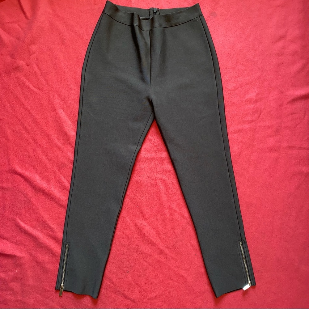 Like new Karen Millen Olive Green Legging pants